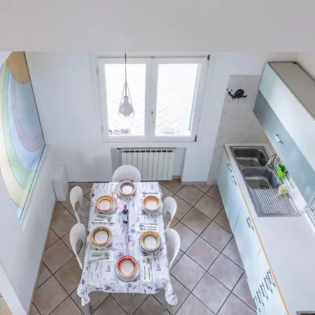 Caroline With Pool And View Vakantiehuis *