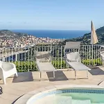 Caroline Private Pool And Seaview