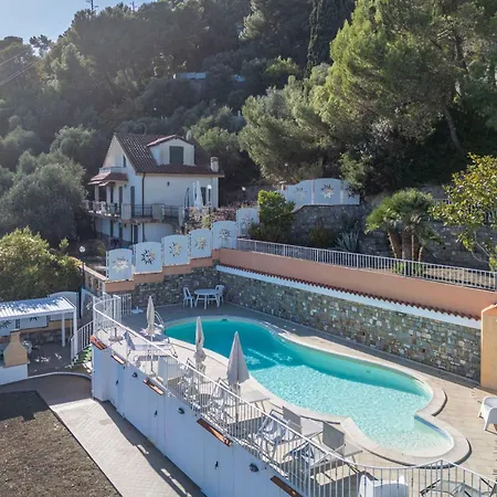 Semesterbostad Villa Caroline Private Pool And Seaview *