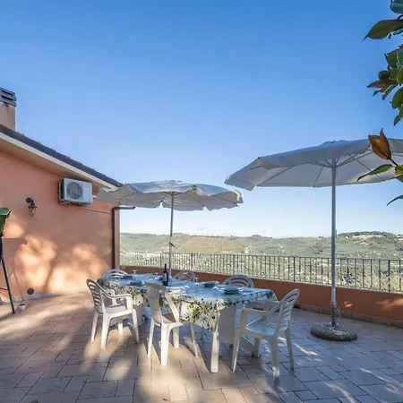 Hébergement de vacances Caroline Private Pool And Seaview Imperia