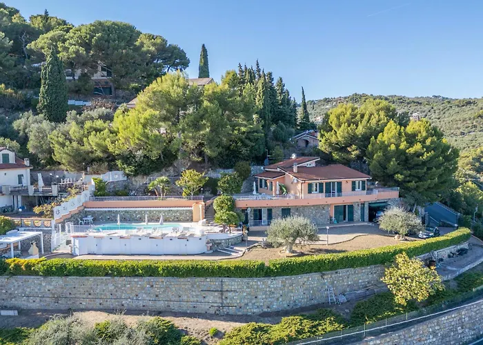 Сasa de vacaciones Villa Caroline Private Pool And Seaview *