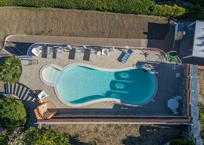 Сasa de vacaciones Villa Caroline Private Pool And Seaview Imperia