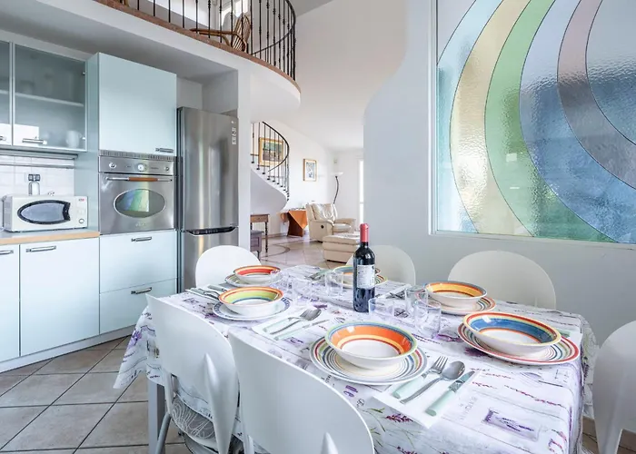 Villa Caroline Private Pool And Seaview Сasa de vacaciones