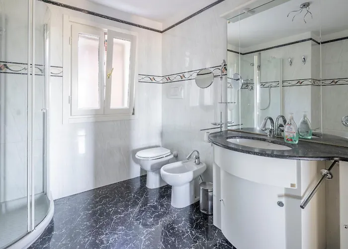 Villa Caroline Private Pool And Seaview * Imperia